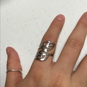 FASHION  LEAF  🍃 RING